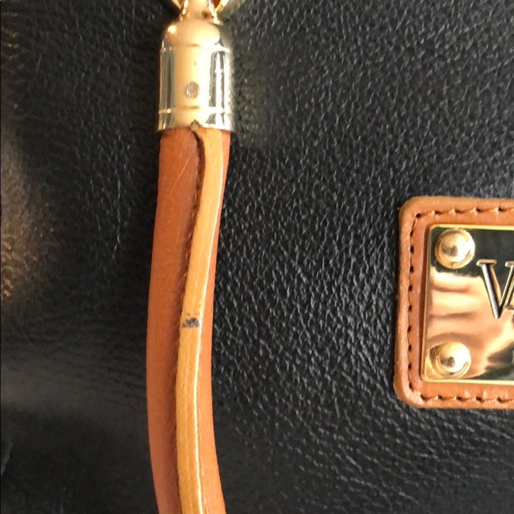 Valentina Italia Leather Handbag - Picture 4 of 8